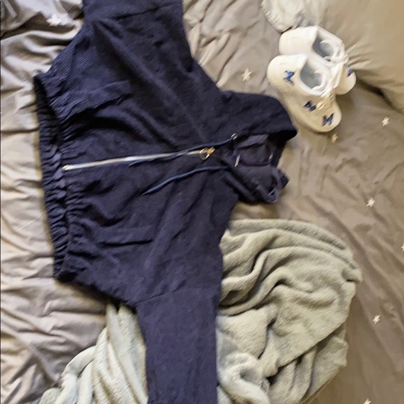 Sweater - Picture 2 of 3